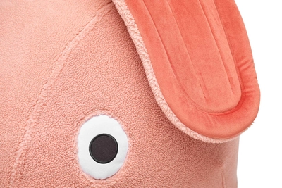 fatboy-co9-xs-teddy-cheeky-pink-1920x1280-closeup-04-105047