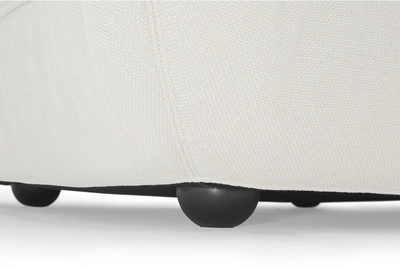 5---fatboy-sumo-hocker-limestone-1920x1280-closeup-07-105494