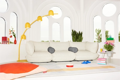 6---fatboy-puff-weave-rolster-pillow-mouse-grey-1920x1280-ambiance-02-105503