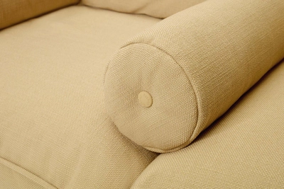 4---fatboy-puff-weave-rolster-pillow-honey-1920x1280-closeup-07-105505