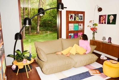 2---fatboy-sumo-sofa-medium-honey-1920x1280-ambiance-02-105513