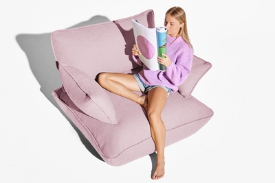 6---fatboy-sumo-sofa-loveseat-bubblepink-1920x1280-masterpiece-03-105524