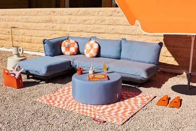 3---fatboy-paletti-set-small-storm-blue-1920x1280-ambiance-09-105643