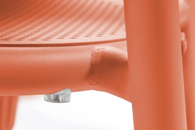 5---fatboy-toni-chair-tangerine-1920x1280-closeup-07-105645