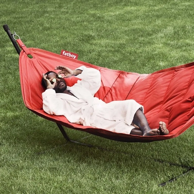 Fatboy-Hammock-Superb-with-black-frame_-red-Fatboy-1692434369995_1800x1800