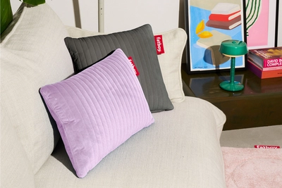6---fatboy-hotspot-lungo-line-velvet-lilac-1920x1280-ambiance-02-106254
