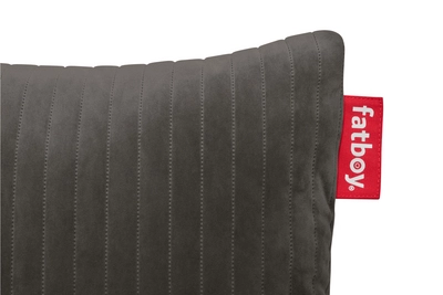 2---fatboy-hotspot-quadro-line-velvet-taupe-1920x1280-closeup-04-106257