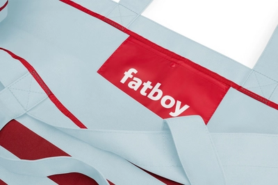 fatboy-carry-too-much-bag-baby-blue-1920x1280-closeup-06-106380