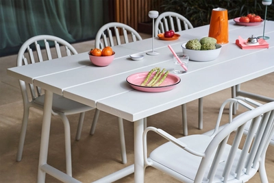 12---fatboy-fred's-table-light-grey-1920x1280-ambiance-13-106474