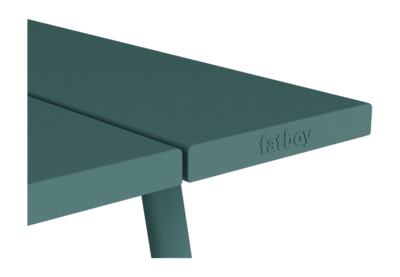 8---fatboy-fred's-table-dark-sage-1920x1280-closeup-04-106476