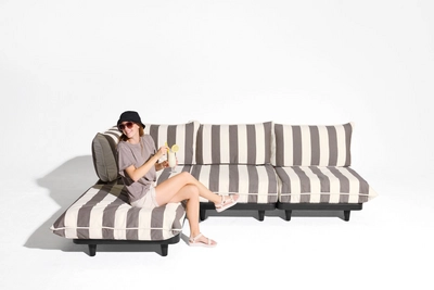 8---fatboy-paletti-corner-seat-left-stripe-cacao-1920x1280-masterpiece-03-106874