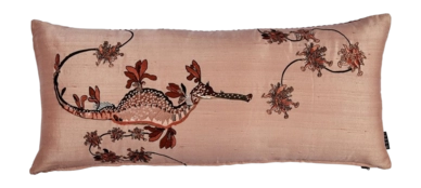 Sierkussenhoes MOOOI Embroidered Blooming Seadragon Coral (40 x 90 cm)