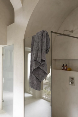 Dodo Pavone Towel_Raven_UV_UV_30x50_0