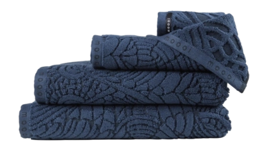 5---Dodo Pavone Towel_Indigo_UV_UV_30x50_12-_no-bg