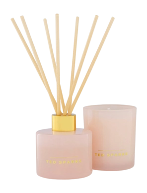 2---ted-sparks-candle-diffuser-gift-set-m-japanese-che (1)-_no-bg