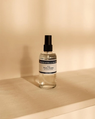 2---8720701161832 Room Spray Rock Roses 100 ml moodshot 1 768x960