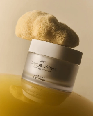 4---8720701164789_DeepSaltBodyScrubVoyageVetiver200mlmoodshot1768x960