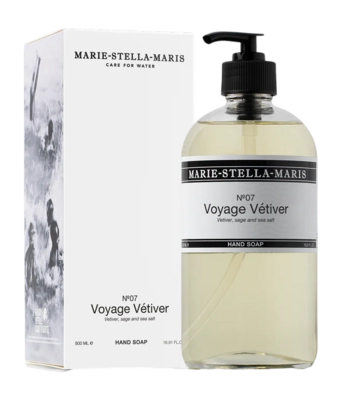 2---8720701165649_HandSoapVoyageVetiver500mlsecondary_primarypackshot768x960-_no-bg