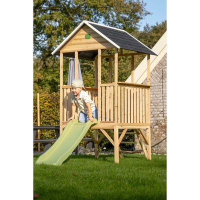 8---exit-panorama-300-houten-speelhuis-met-glijbaan (5)