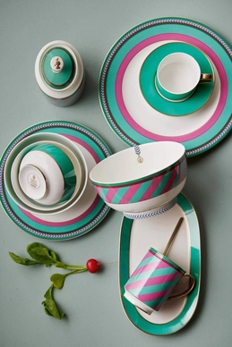 pip_studio_chique_fw2023_tableware_mix_match_stripes_01_lr_1_2