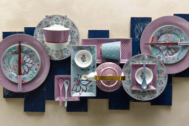 pip_studio_oriental_flower_festival_fw2023_tableware_blue_05_lr_1_6