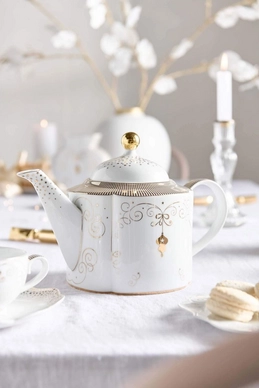 pip_studio_royal_winter_white_fw2023_tableware_06_lr
