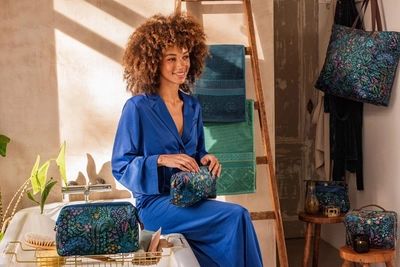 7---at_pip_bags_fw24_amaka_2209_lr_1