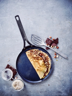 4---Black_steel_Crepe_Pan3