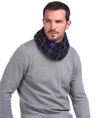 5---USC0001NY11_PORTRAIT_getthelook_model_1