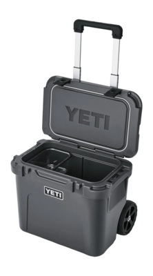 site_studio_hard_goods_Roadie_32_Charcoal_3QTER_Basket_4248_Primary_B_2400x2400_b63d7479-9c15-469d-a7b3-3a22b02965e9-_no-bg