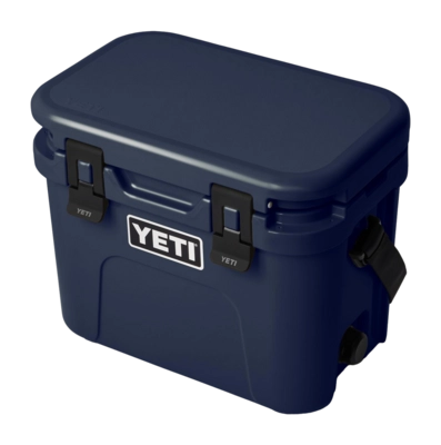 4---site_studio_hard_goods_Roadie_15_Navy_3qter_Closed_8192_Primary_B_2400x2400_2fcaad25-4798-4ba0-842f-c8d2108d94ce