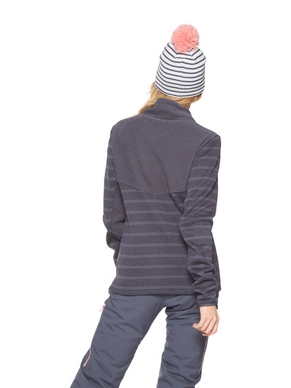 9611192_900_model_back-half_01