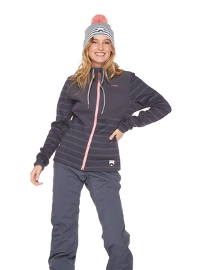 9611192_900_model_front-half_01