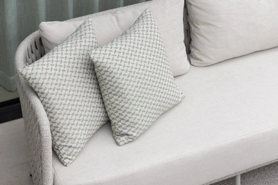 2024 Borek aluminium belt Rapallo sofa chalk white-taupe 6633 (detail)