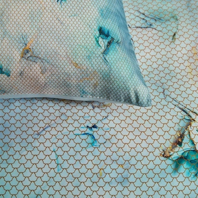 Alteration_Blue Green_Detail