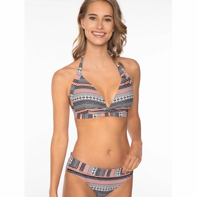 B_Protest-Eleonore-21-Bcup-True-Black-3