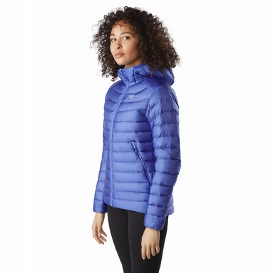 Cerium-LT-Hoody-Women-s-Helix-Front-View