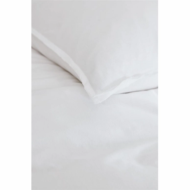 Comfy_White-40_Detail_Large