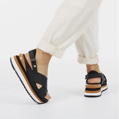 GI 62958_01 Black_3