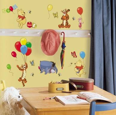 Muursticker RoomMates Winnie de Poeh & Friends