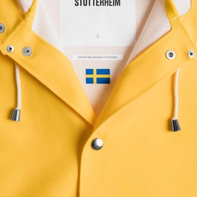 Stutterheim_Stockholm_Detail_Yellow_1-577x577