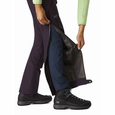 Zeta-SL-Pant-Women-s-Dimma-Lower-Leg-Zipper-Open