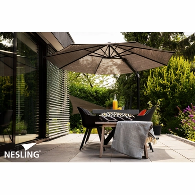 A01_Nesling_Free-arm_parasols_Nesling_Coolfit_plus_ambiance(3)