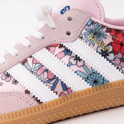 adidas gazelle silver green womens Sneaker Politics