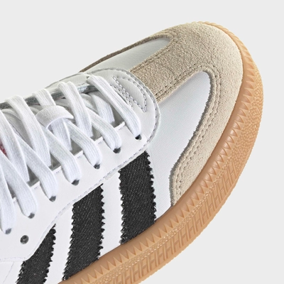 8---JP9524_b2b1000_pdp