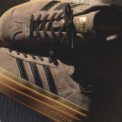 Adidas Women Gazelle Bold Earth Strata / Aurora Coffee / Gold Metallic 26 |  Sneaker District COM