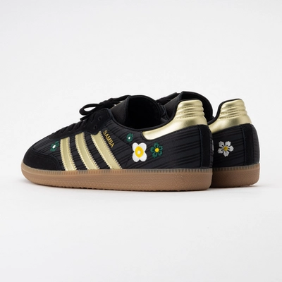adidas gazelle silver green womens adidas Originals Tokyo Core BLACK/OFF White/Gold Metallic Women's Shoes, Size: 8