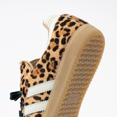 adidas gazelle silver green womens Women's Adidas Samba OG 'Sand Strata' main image 1