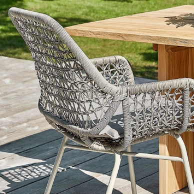 apple_bee_stapelstoel_zara_white_blaze_detail
