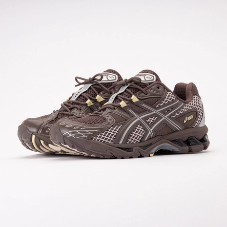 モックス・アンバー　英語 ASICS Women GEL-NIMBUS 10.1 Cocoa Powder/Pure Silver | Sneaker